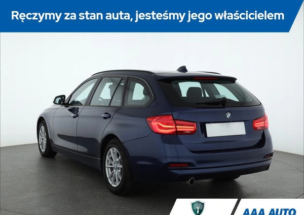 BMW Seria 3 cena 79000 przebieg: 96246, rok produkcji 2019 z Dobrzany małe 254